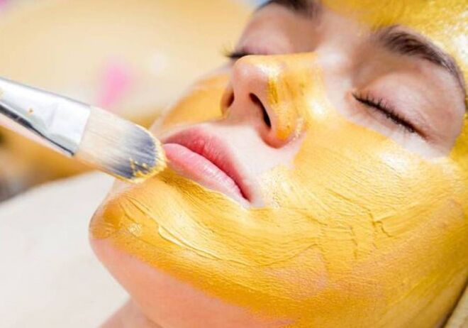 Máscara rejuvenescedora de açafrão